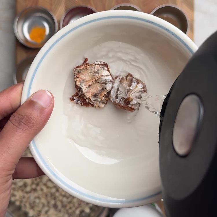Close up of the creamy curry showing tender black eyed peas suspended in a rich coconut milk base with warming spices